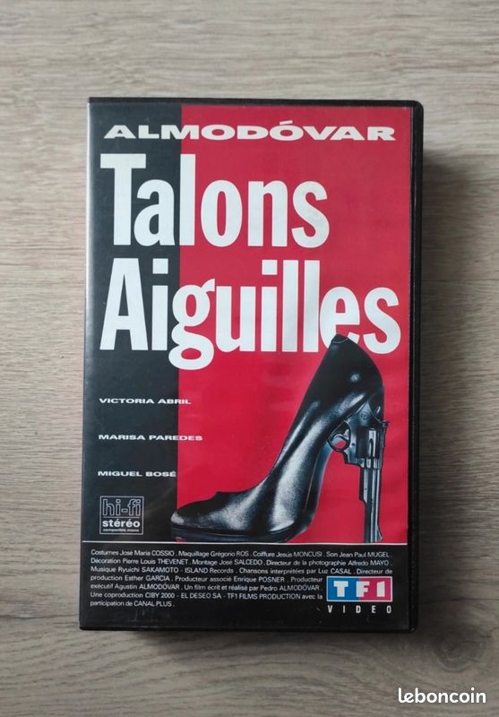 Talons Aiguilles VHS (1ère édition TF1 Vidéo) de Pedro Almodovar