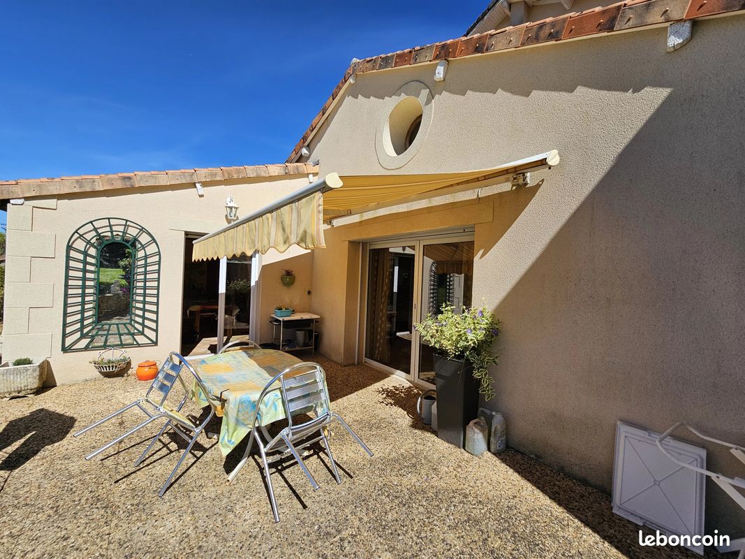 Maison 6 pièces 169 m² · à Alloue · 169 m² · 280 250 €