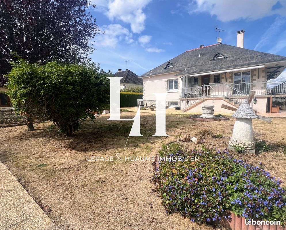 Maison 6 pièces 136 m² · à Meslay-du-Maine · 136 m² · 210 000 €