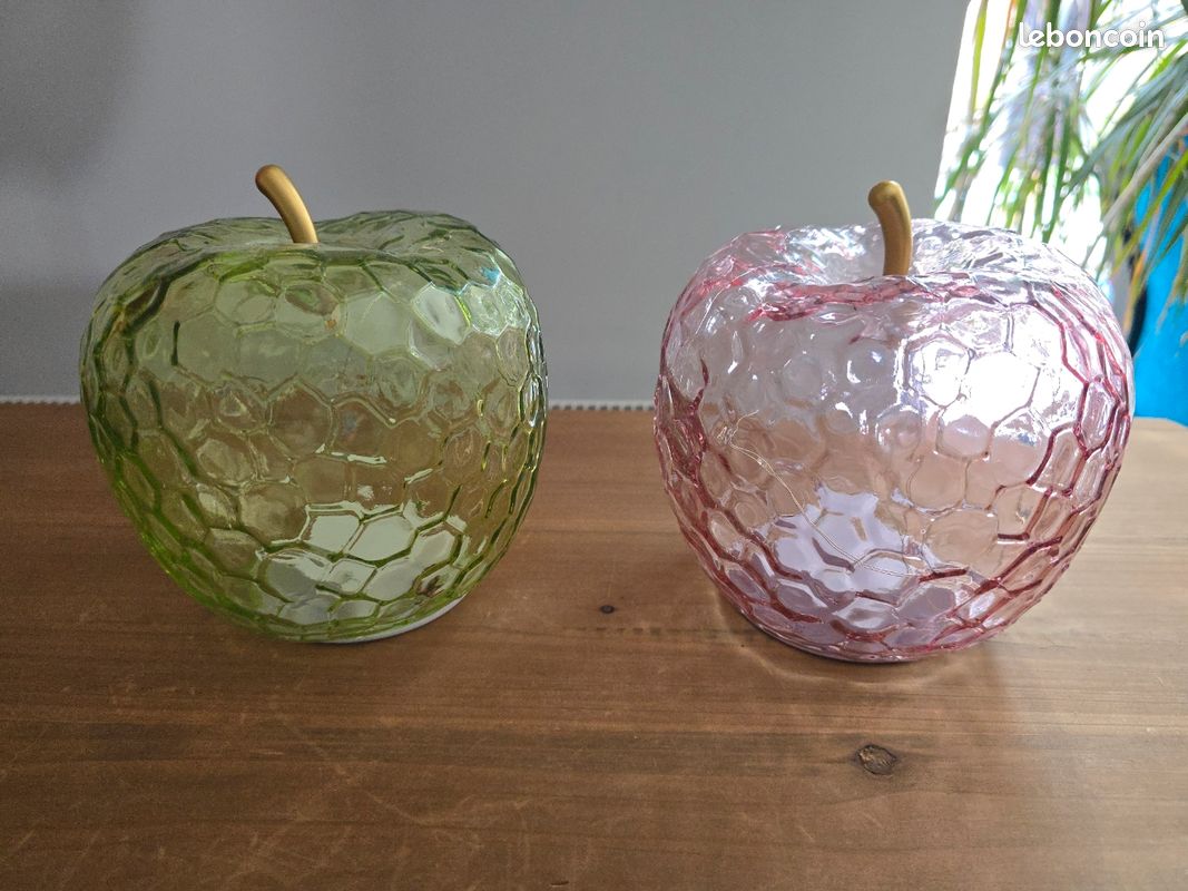 Lampe de table/ pomme deco led (image 1)