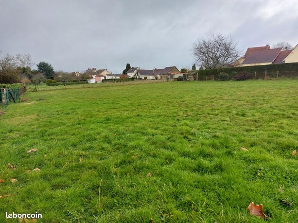 Terrain 4 035 m² Saint Yrieix La Perche