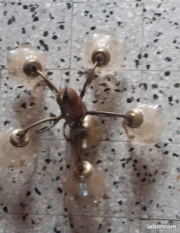 Lustre ancien (image 1)