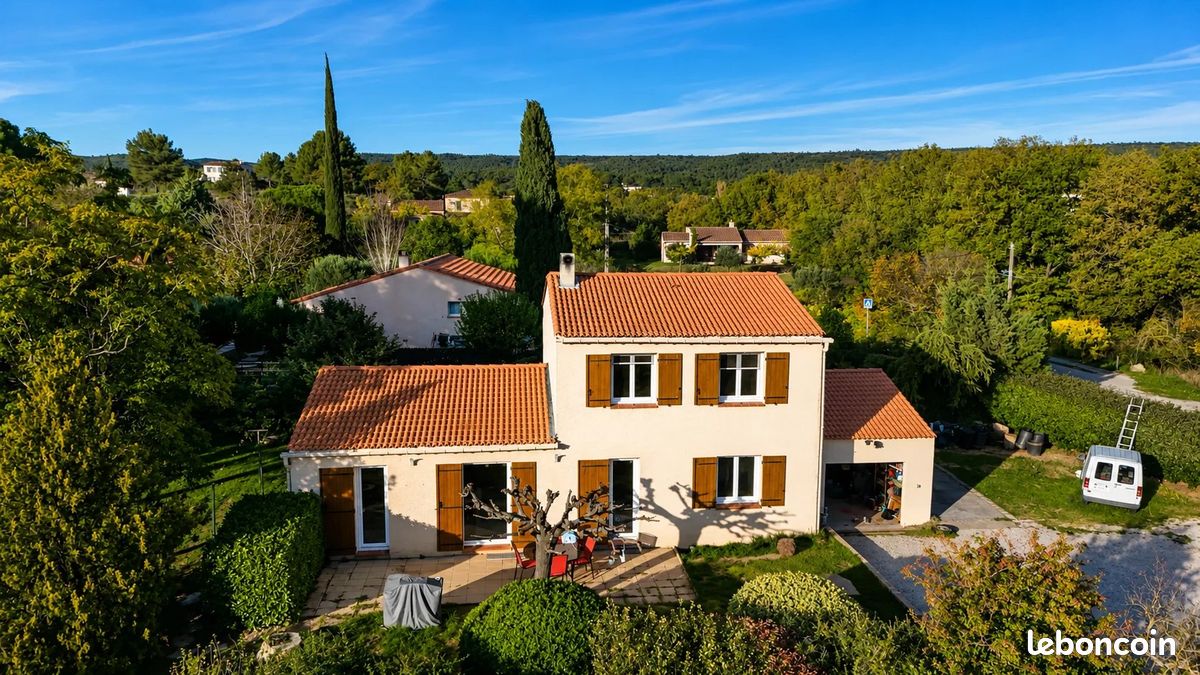 Maison 5 pièces 140 m² · à Pourrières · 140 m² · 520 000 €