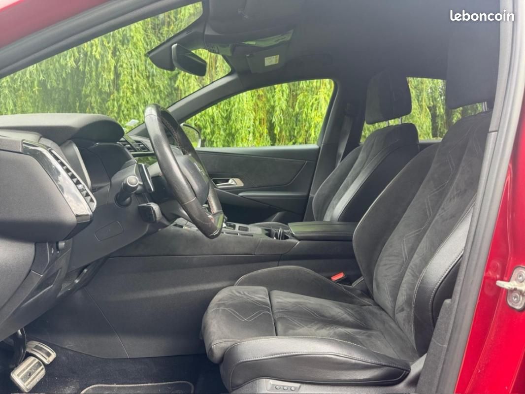 DS 7 Crossback 1.6 225 CV EAT8 Performance Line + {SUIVI ENTRETIEN COMPLET - CAMERA ATTELAGE} (image 10)