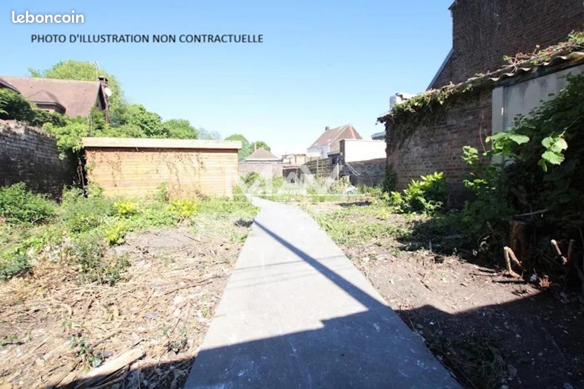 Terrain 255 m² · à Linselles · 105 000 €