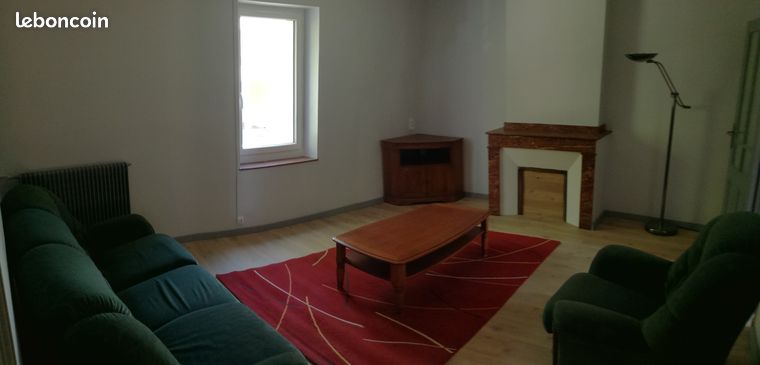 Appartement T3 + cour