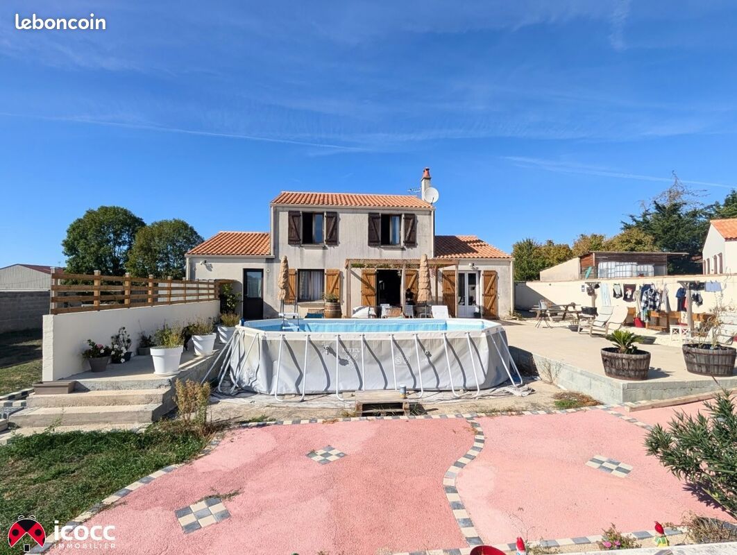 Maison 4 pièces 143 m² · à Saint-Michel-en-l'Herm · 143 m² · 252 000 €