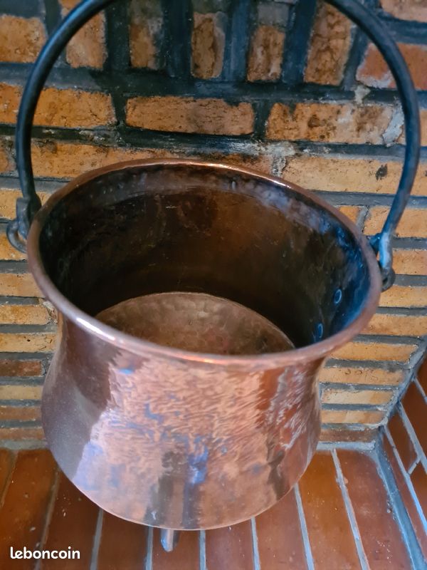 Ancien Chaudron En Cuivre Avec Crémaillère En Fer Forgé – 18-19ème – Objet De Cheminée