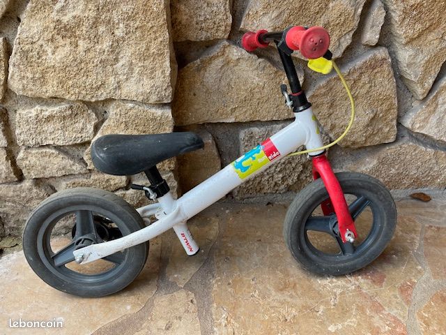 Draisienne enfant decathlon Btwin occasion Jeux Jouets