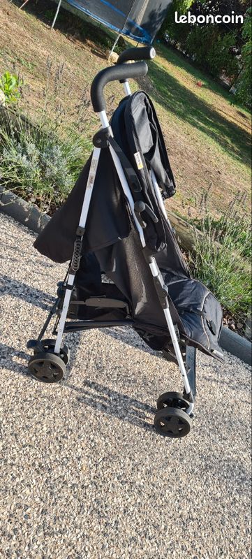 Vend lot puériculture lits parapluie transat parc