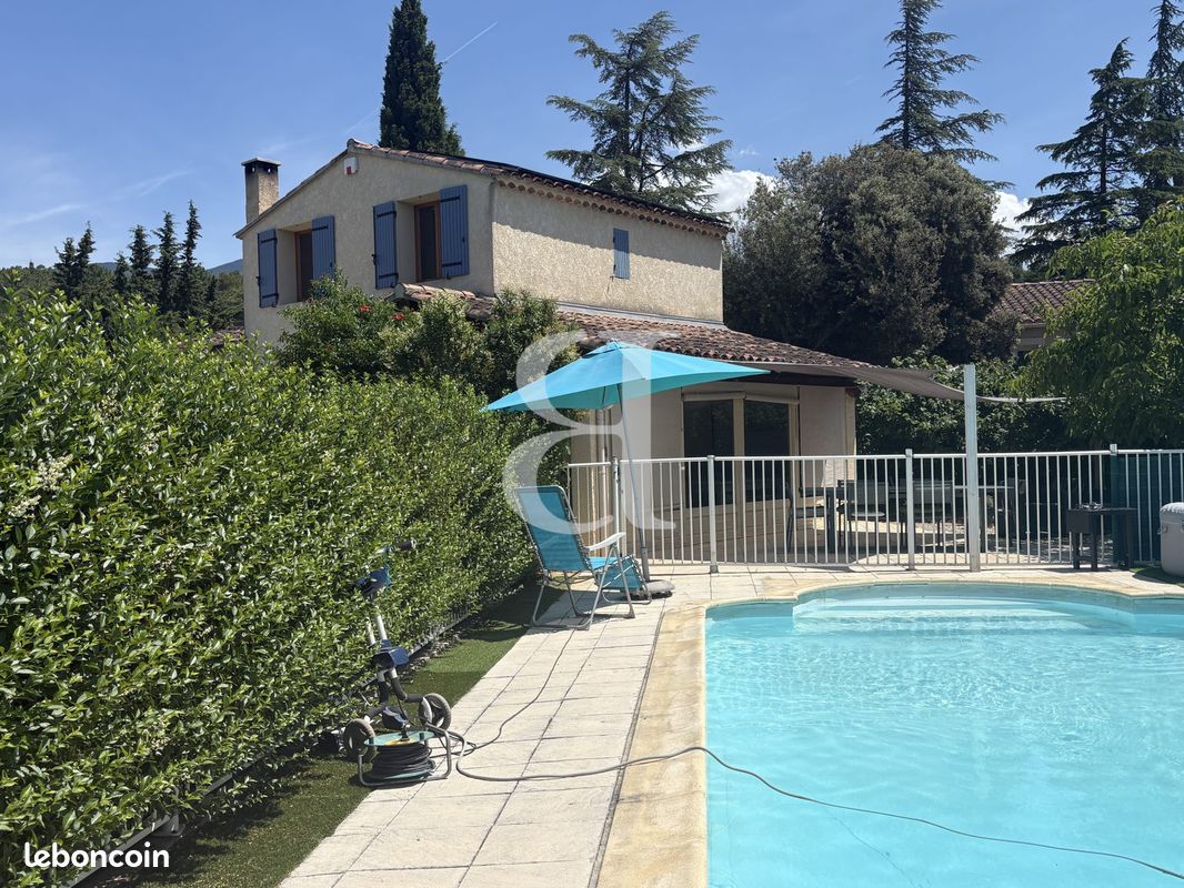 Maison 4 pièces 100 m² · à Bédoin · 100 m² · 495 000 €
