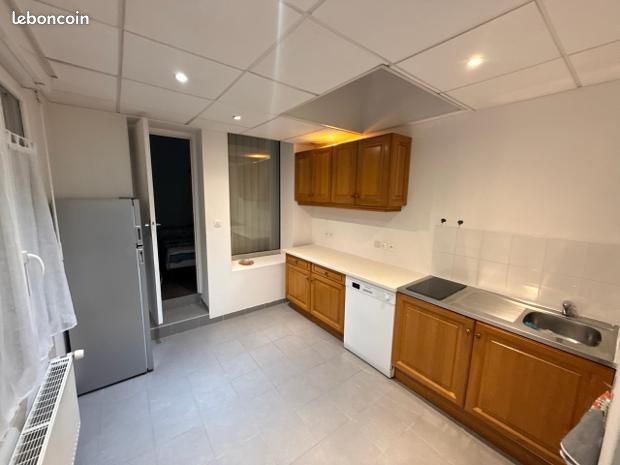Appartement 2 pièces 51 m² · à Saint-Quentin · 51 m² · 670 €