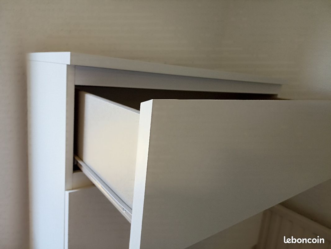 Commode (image 5)