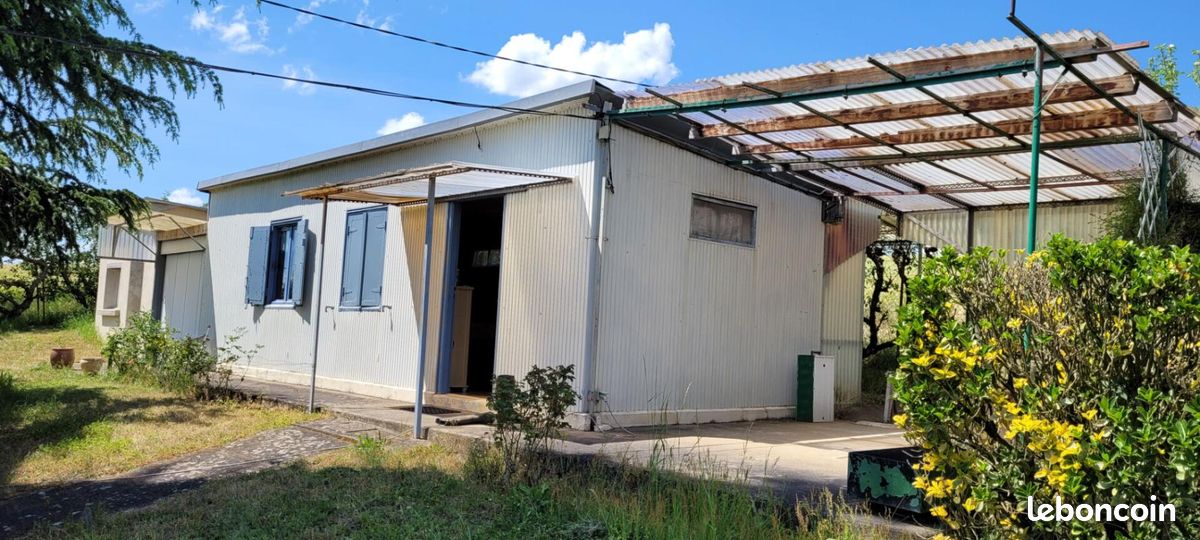 Maison 1 pièce 37 m² · à Lunay · 37 m² · 35 000 €