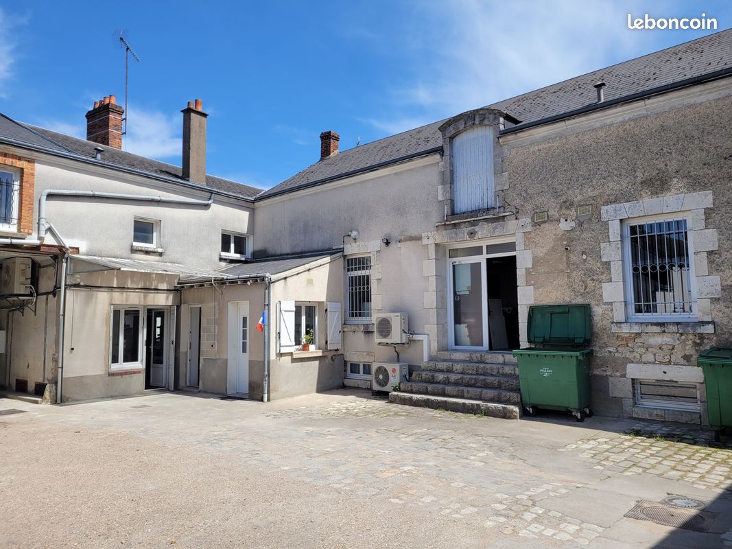 Appartement 2 pièces 45 m² · à Ingré · 45 m² · 590 €