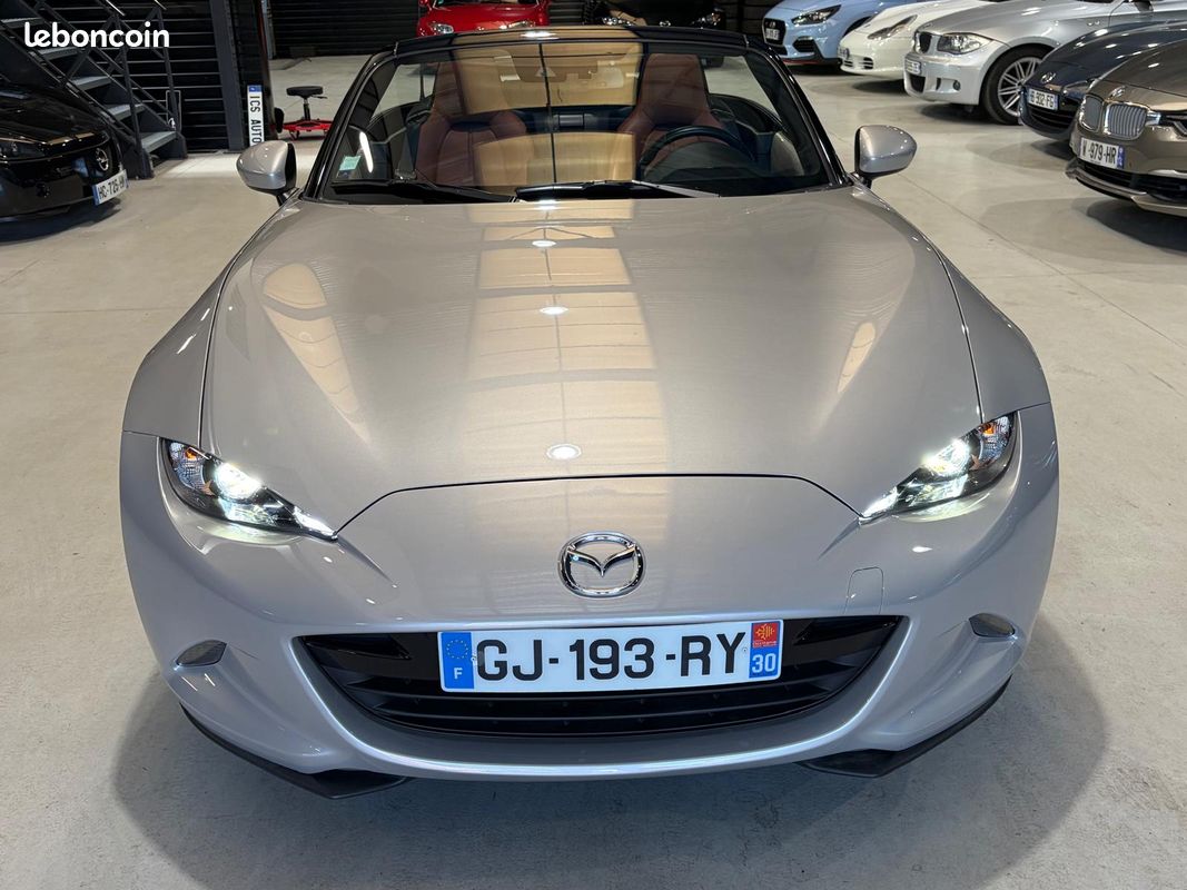 Mazda MX-5 ND ST 2.0 SKYACTIV-G 184 SELECTION - 1ERE MAIN - 2022 - Intérrieur Cognac - Porte bagage - CAMERA - CARPLAY (image 2)