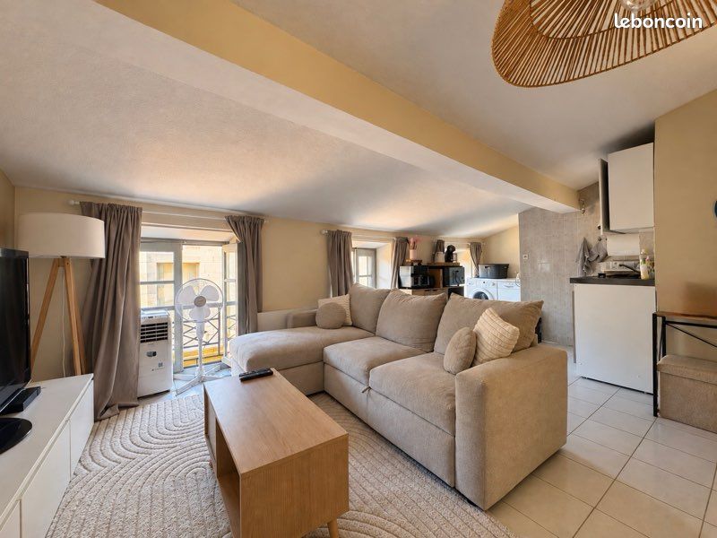 Appartement 1 pièce 32 m² · à Carcassonne · 32 m² · 420 €/mois