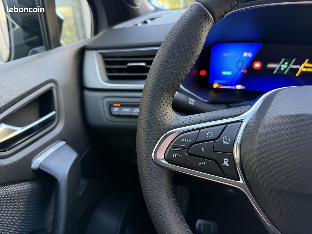 RENAULT SYMBIOZ E-Tech FULL Hybride 160 TECHNO - PACK HIVER-HAYON ELEC-ROUE DE SECOURS (image 26)