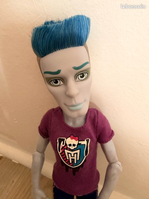 Ghoulia et Grotoumou monster high (image 5)