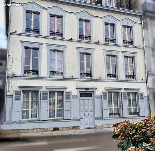 Local commercial 18 pièces 400 m² · à Troyes · 400 m² · 790 000 €