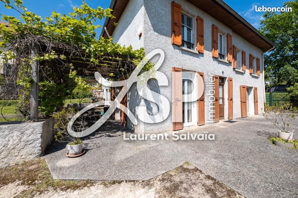 Maison 5 pièces 177 m² · à Rives · 177 m² · 295 000 €