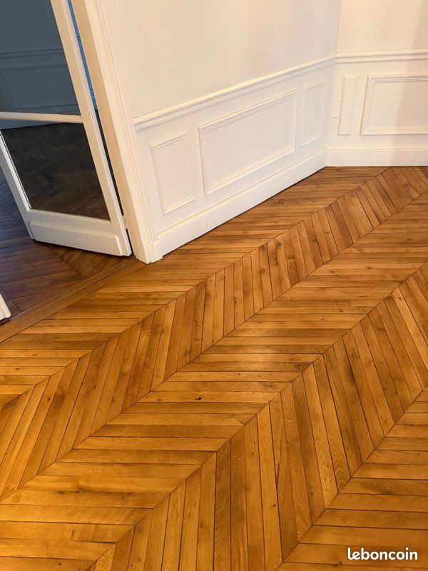Parquet en chêne massif ancien environ 50m2 170,00/m2 (image 1)