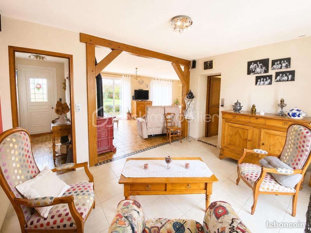Maison 6 pièces 163 m² · à Vallet · 163 m² · 369 900 €