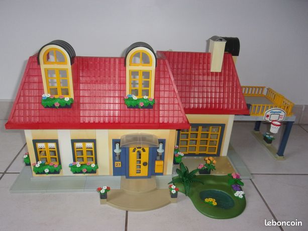 Playmobil Jolie Maison 3965 - Entièrement Meublée Avec Notice - Très Bon état