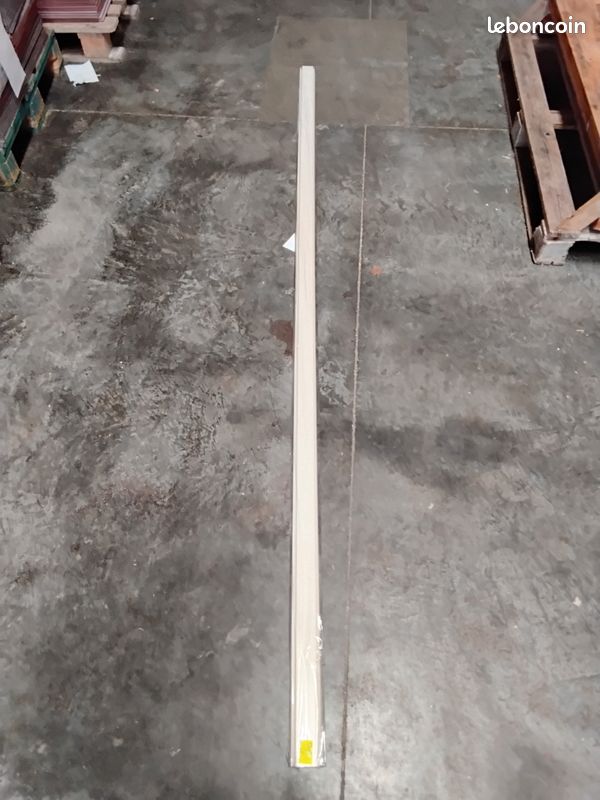 Plinthes en bois (image 2)