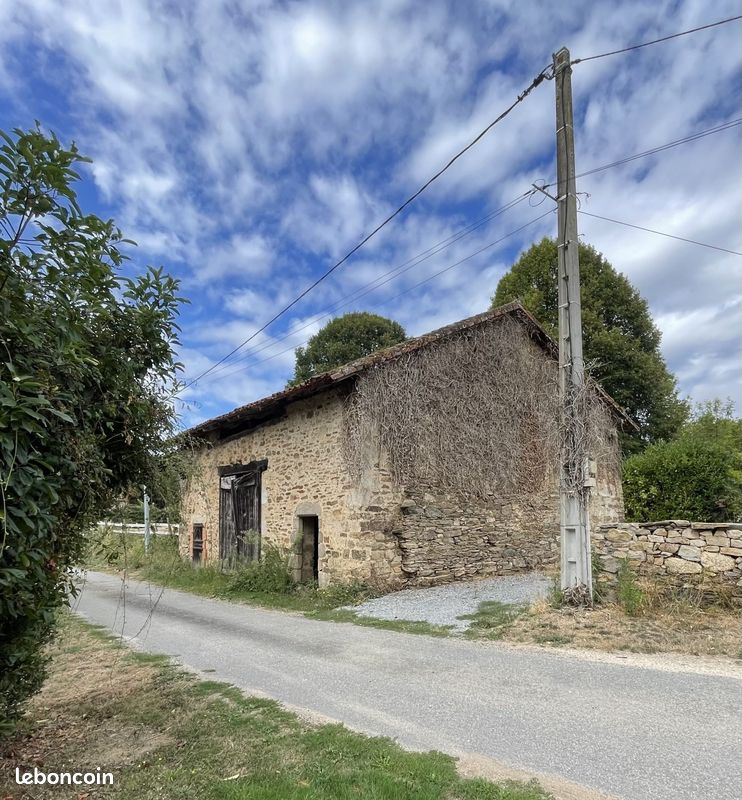 Maison 1 pièce 80 m² · à Nexon · 80 m² · 39 000 €