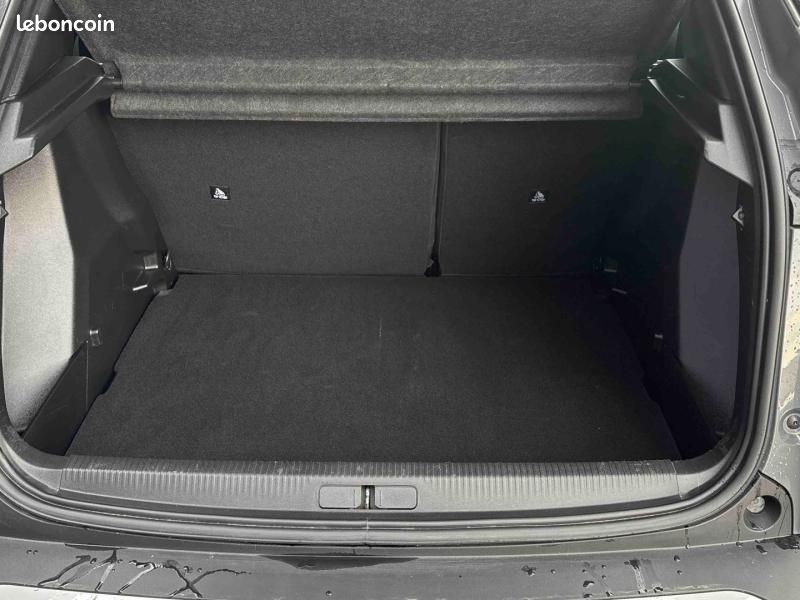 Peugeot 2008 e-2008 156ch 54 kWh GT (image 5)
