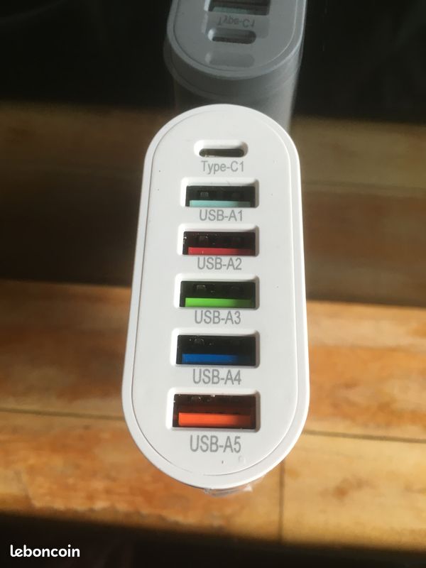 Chargeur rapide 65W 5 USB et 1 prise Type-C (image 6)