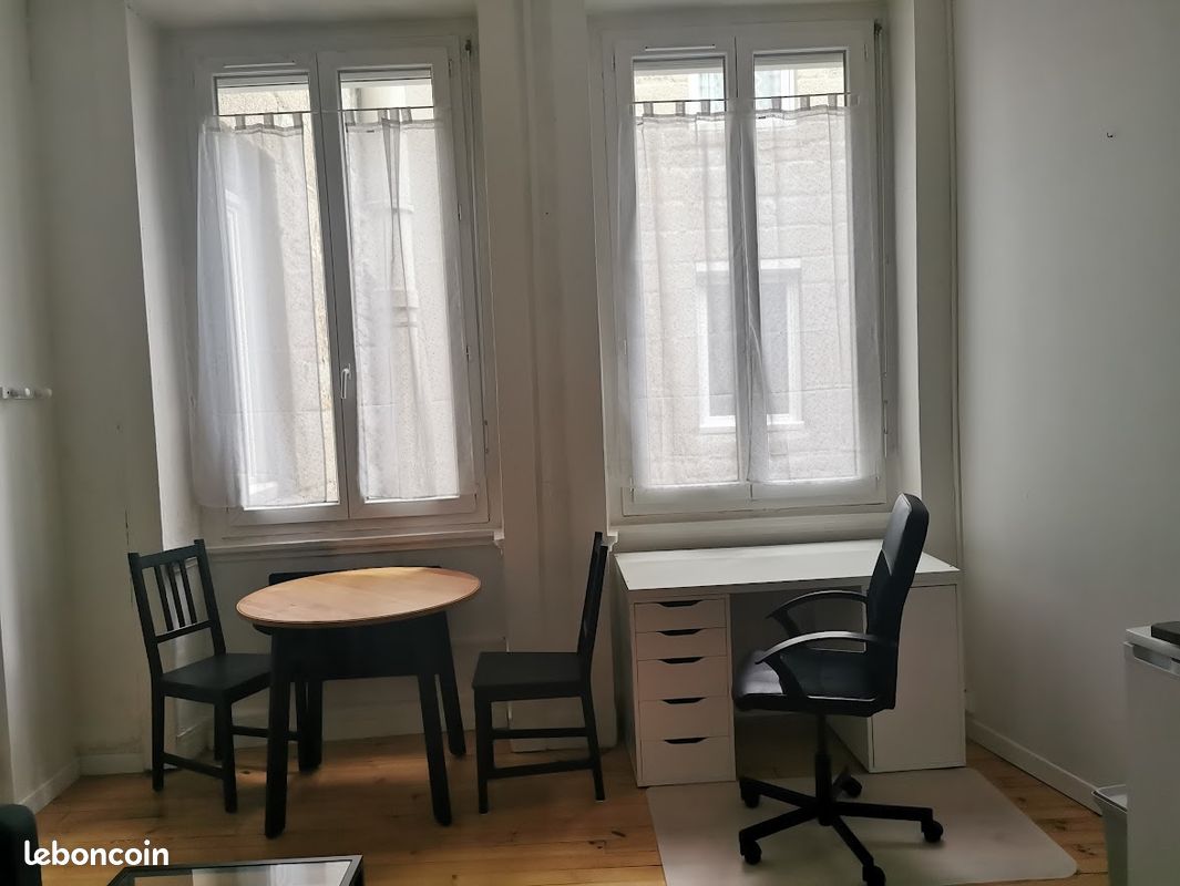 Appartement 1 pièce 25 m² · à Saint-Étienne · 25 m² · 410 €/mois