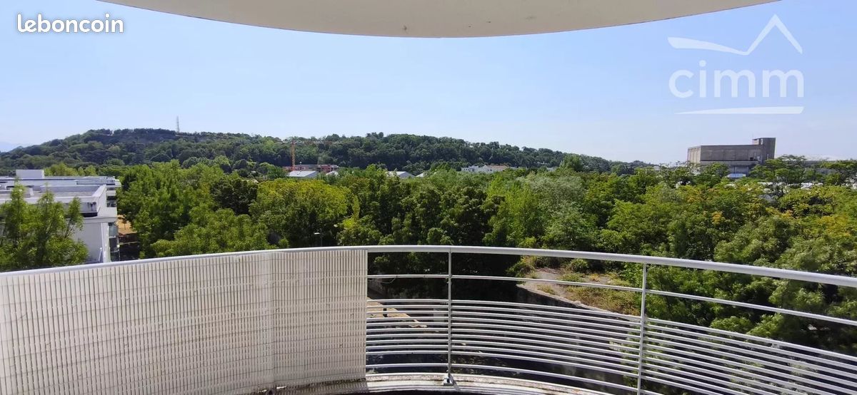 Appartement 84 m² · à Valence · 84 m² · 1 050 €