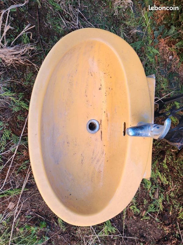 Don lavabo jaune (image 1)