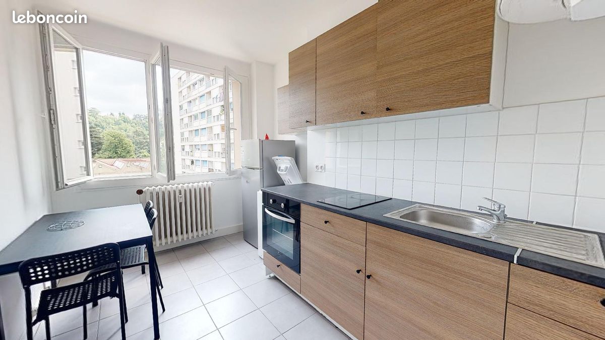 Appartement 1 pièce 32 m² · à Saint-Étienne · 32 m² · 48 000 €