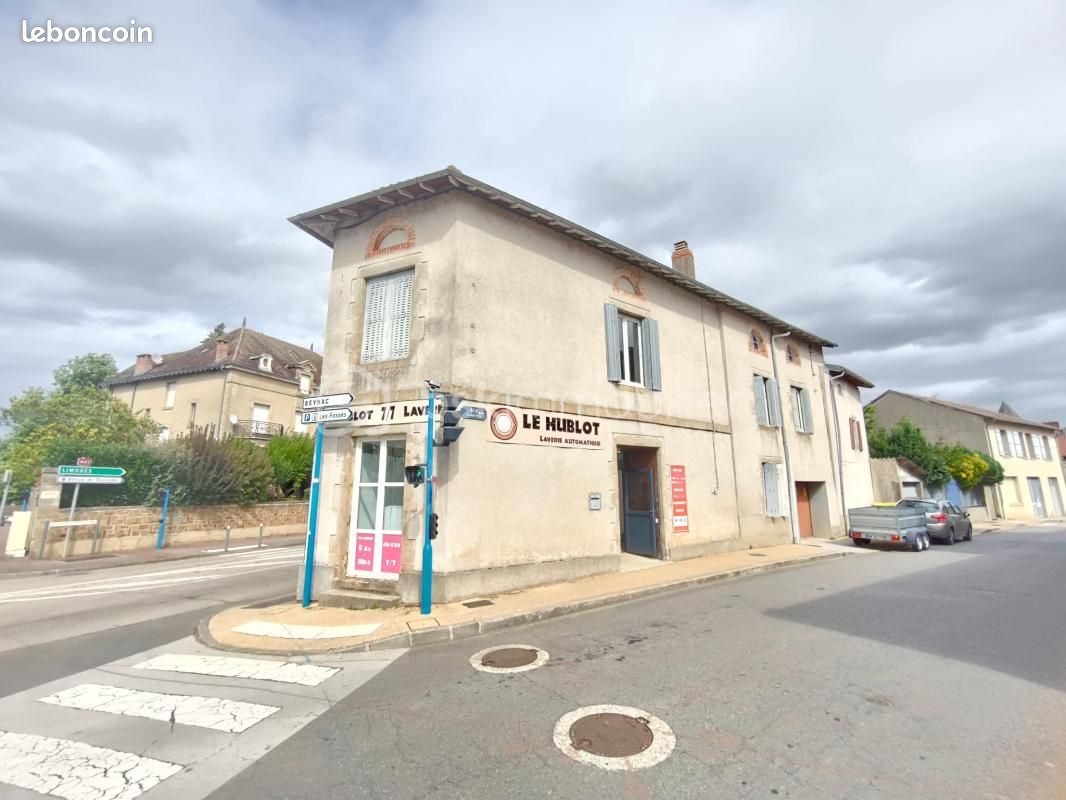 Immeuble 9 pièces 156 m² · à Aixe-sur-Vienne · 156 m² · 138 000 €