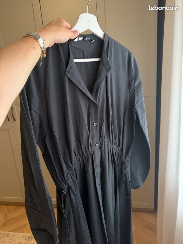 Robe chemise longue gris foncé Zara Vêtements