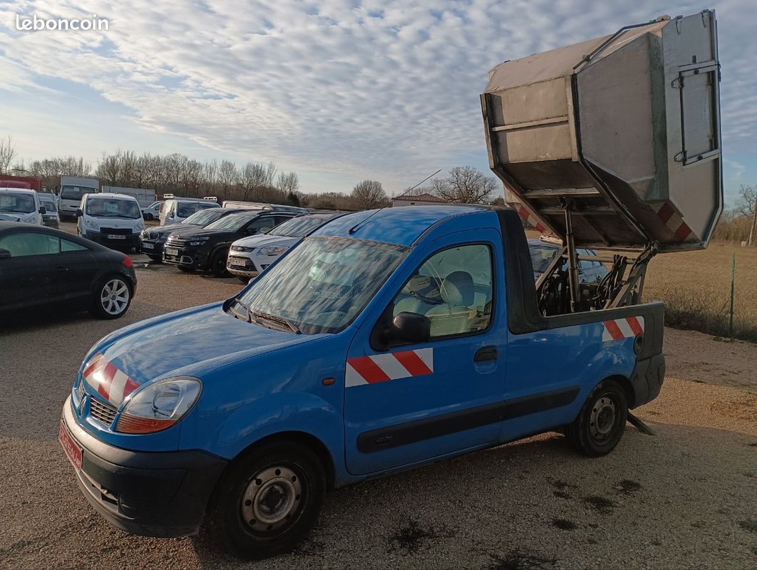 Renault Kangoo benne a déchet 1.5 dci 65chv6cv bvm5 klms 234462 prix 4 490 (image 2)