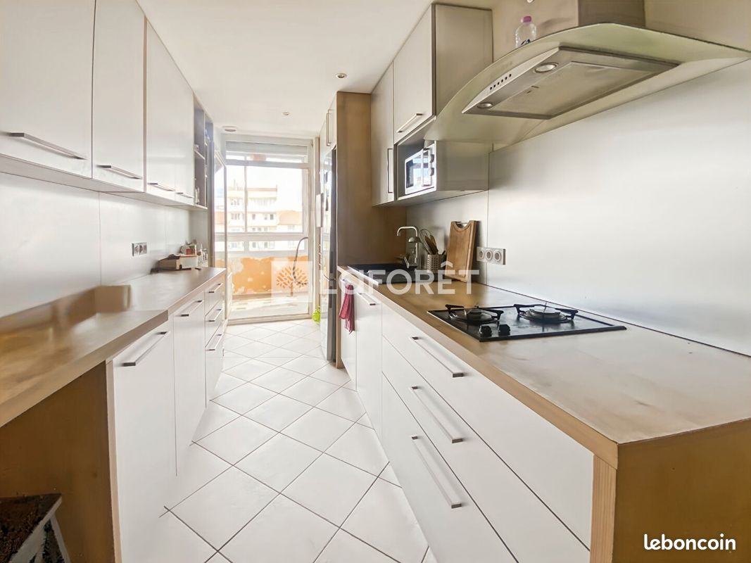 Appartement 3 pièces 83 m² · à Valence · 83 m² · 790 €/mois