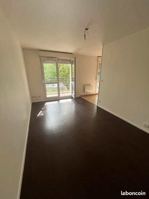 Appartement a louer osny - 1 pièce(s) - 28 m2 - Surfyn