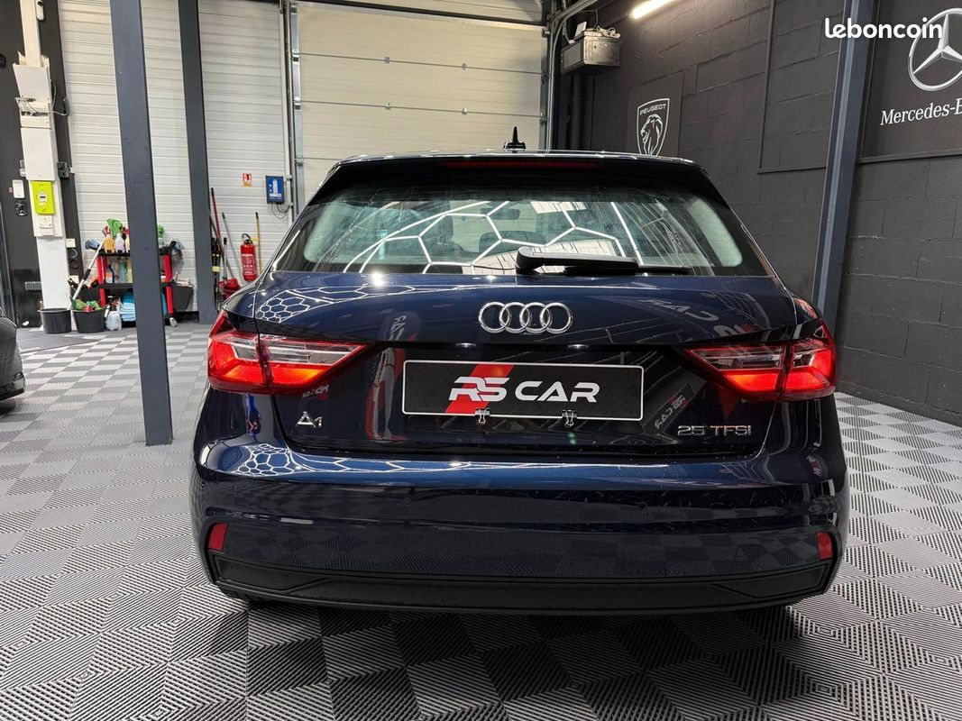 Audi A1 SPORTBACK 25 TFSI 95 CV CARPLAY - SIEGES CHAUFFANTS (image 9)