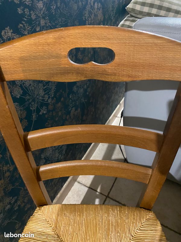 Chaise en paille (image 3)