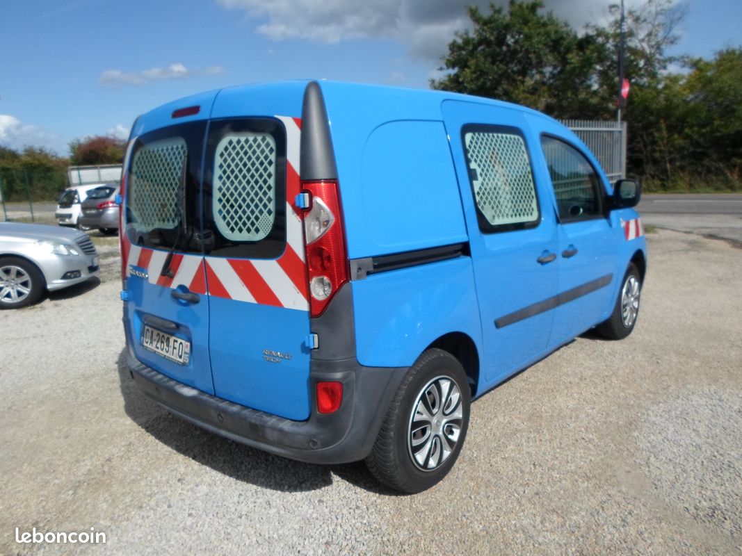 Renault kangoo 1.5 dci 70 ch confort tva récupérable 7000 TTC SOIT 5833.33 HT (image 2)