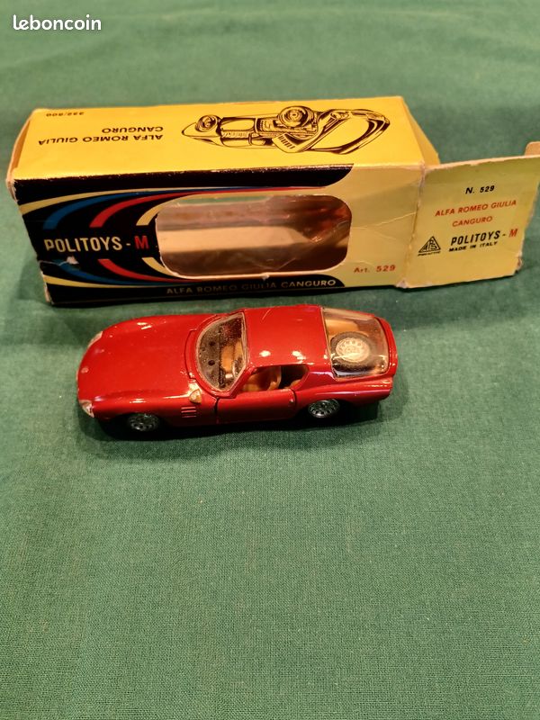 Ancienne petite voiture, Politoys-M 529, Alfa Romeo, Giulia 1600