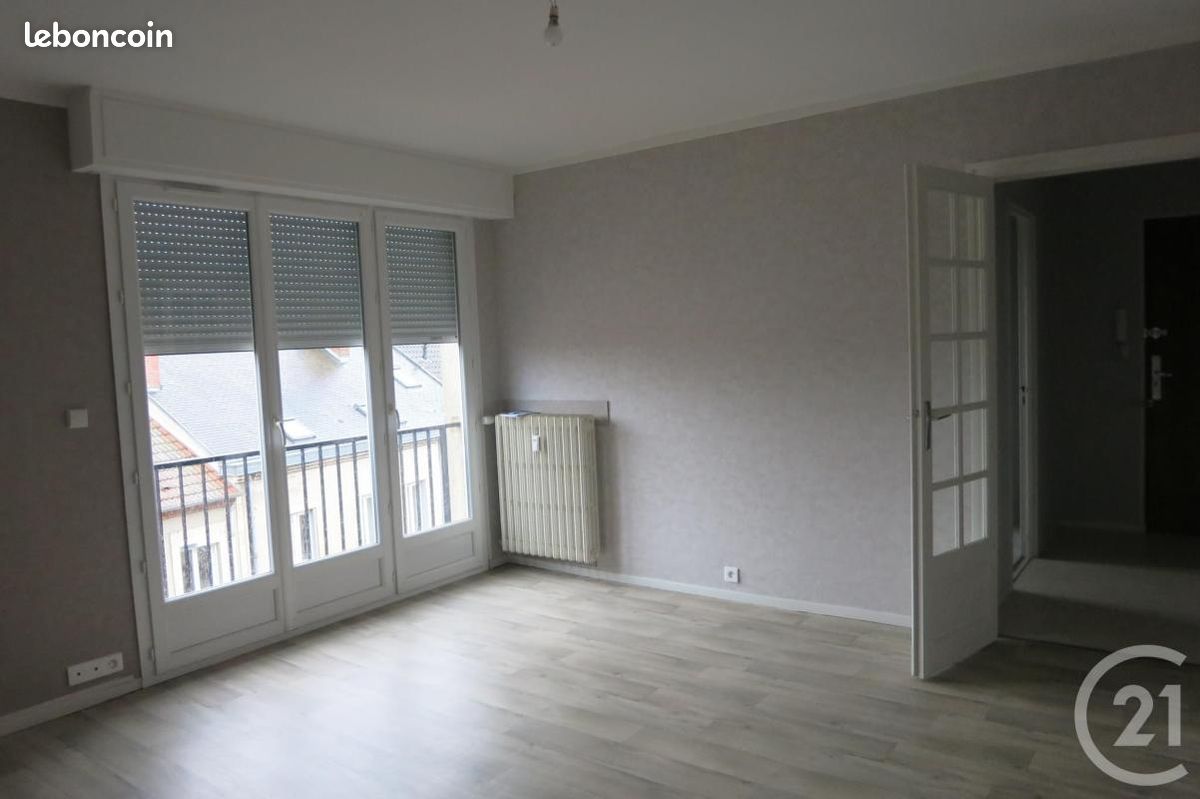 Appartement 3 pièces 66 m² · à Montluçon · 66 m² · 521 €