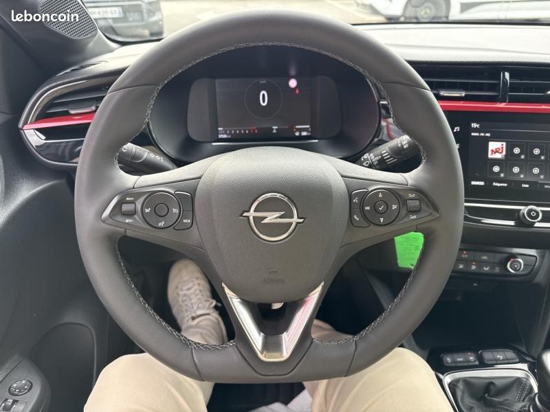 Opel Corsa 1.2 Turbo 100ch GS (image 15)