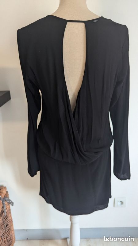 Robe noire ikks (image 5)