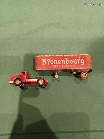 Tracteur Berliet JRD Kronenbourg Réf 120, Semi-remorque, époque Dinky, France