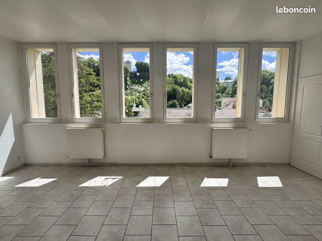 Appartement 2 pièces 50 m² · à Chaumont · 50 m² · 66 000 €
